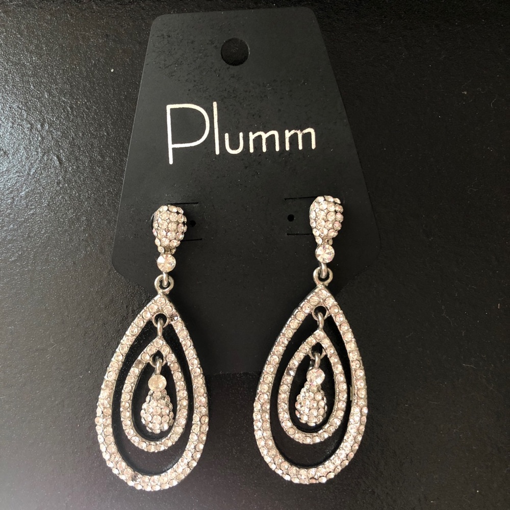 Plumm silver rhinestone earrings